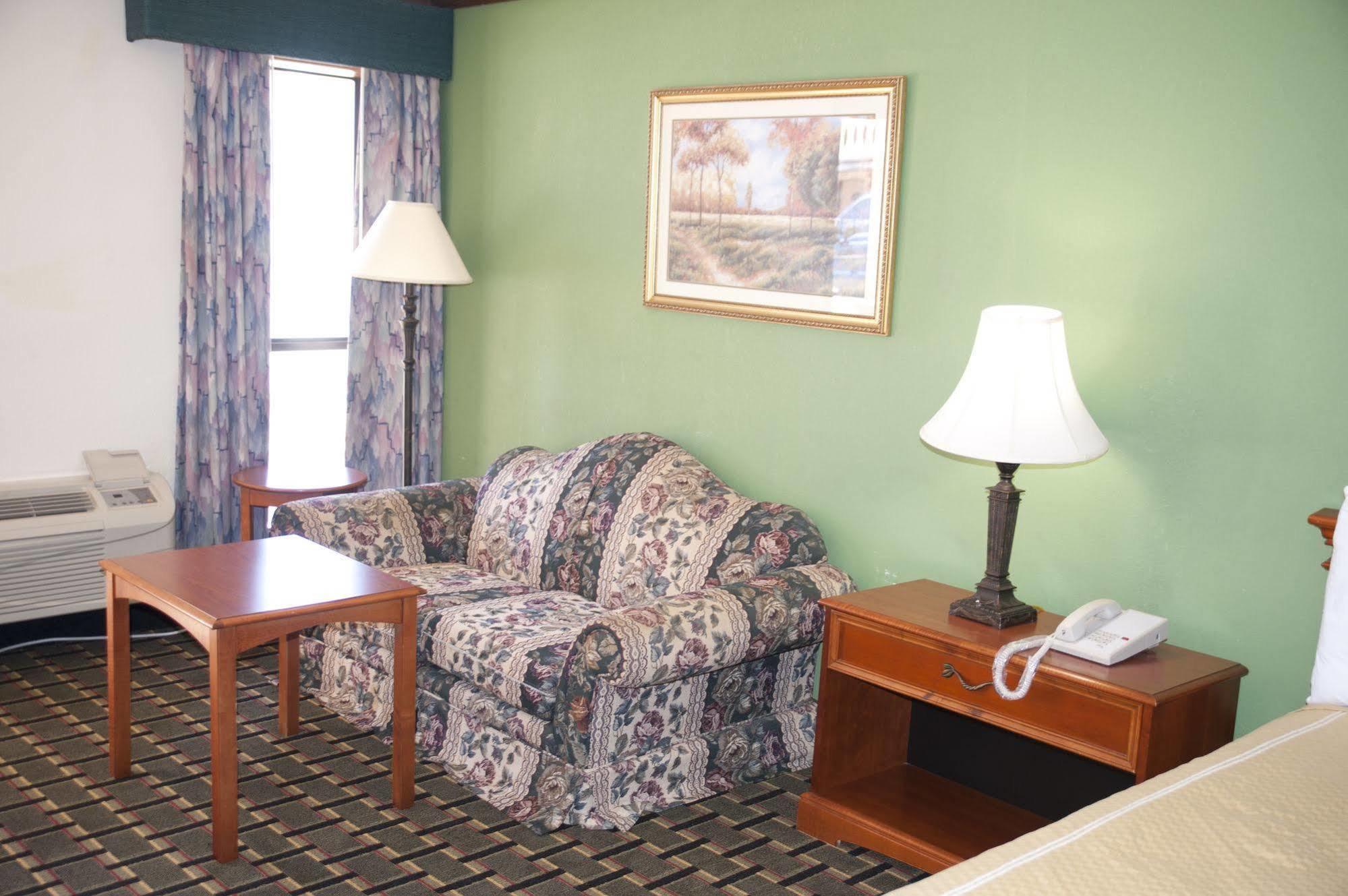 Victorian Inn & Suites 나코드도취스 외부 사진